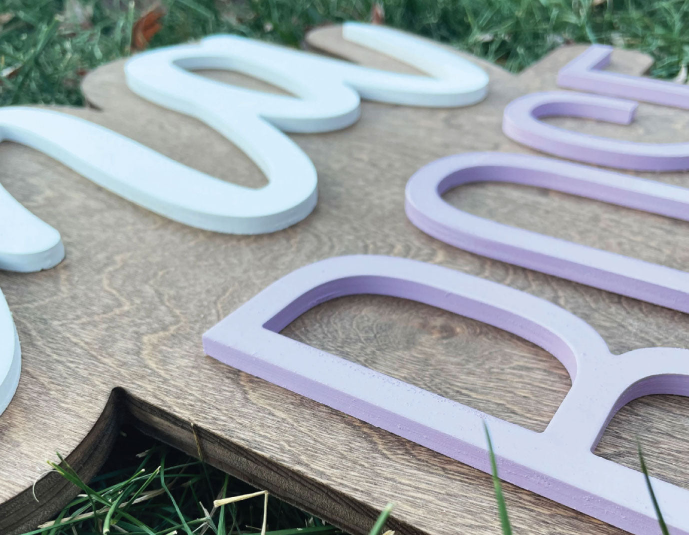 Letrero de madera personalizado con nombre para habitación de niños