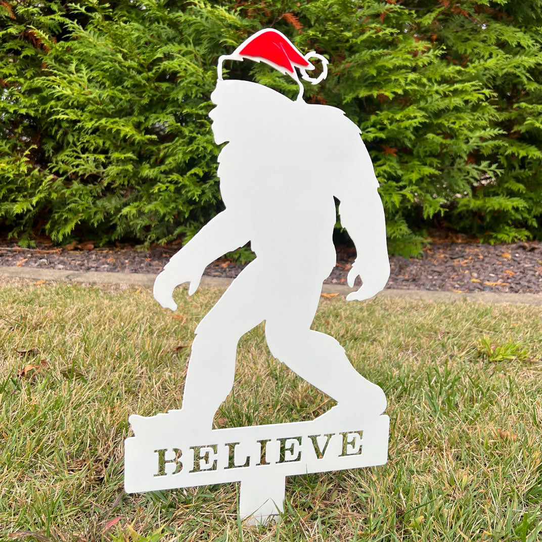 Holiday Bigfoot Metal Yard Sign